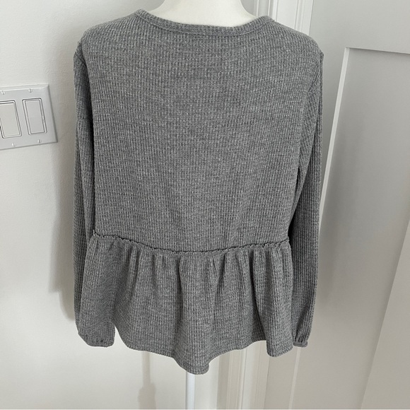 NWT $70 Lucky Brand Gray Waffle-Texture Cloud-Soft Button-Down Top Sz L *Q20 - Picture 3 of 6
